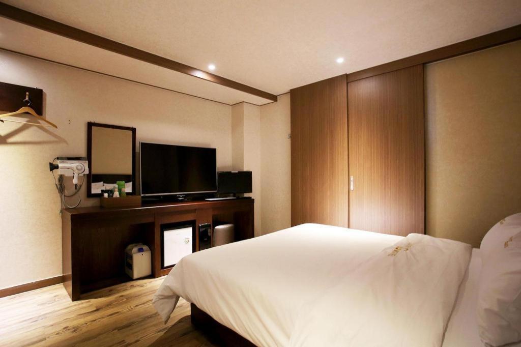 Luxury G Motel Incheon Buitenkant foto